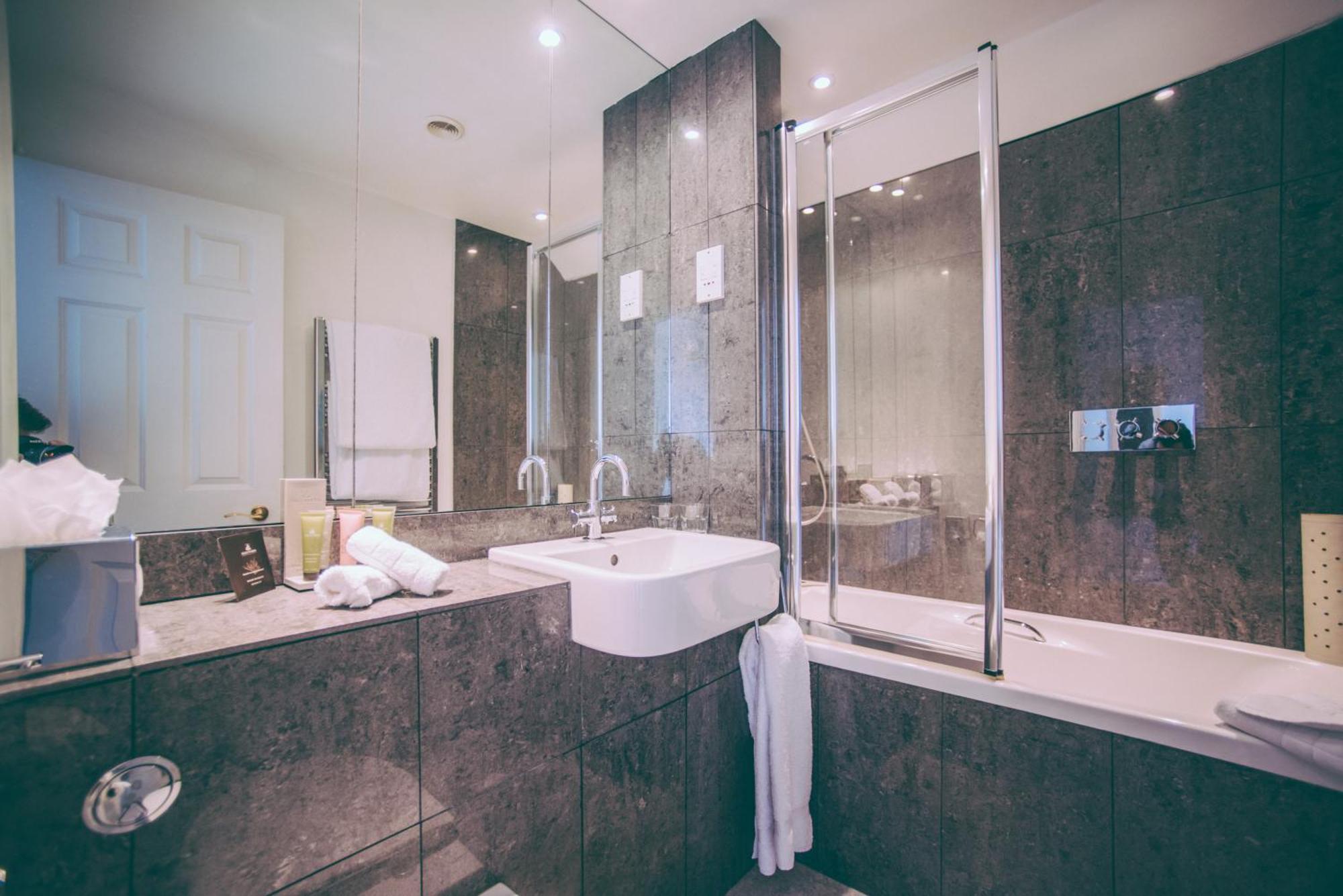 Alexandra Hotel & Restaurant Lyme Regis Luaran gambar