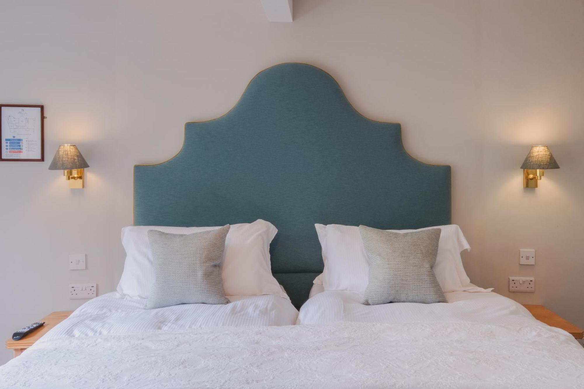 Alexandra Hotel & Restaurant Lyme Regis Luaran gambar