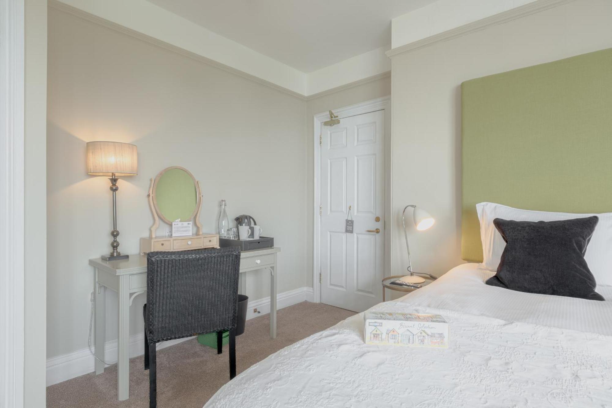 Alexandra Hotel & Restaurant Lyme Regis Luaran gambar