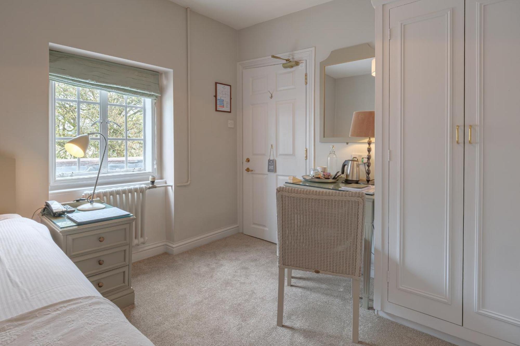 Alexandra Hotel & Restaurant Lyme Regis Luaran gambar